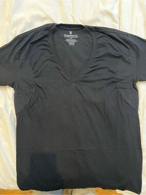 Thompson Tee Black Crewneck Tee